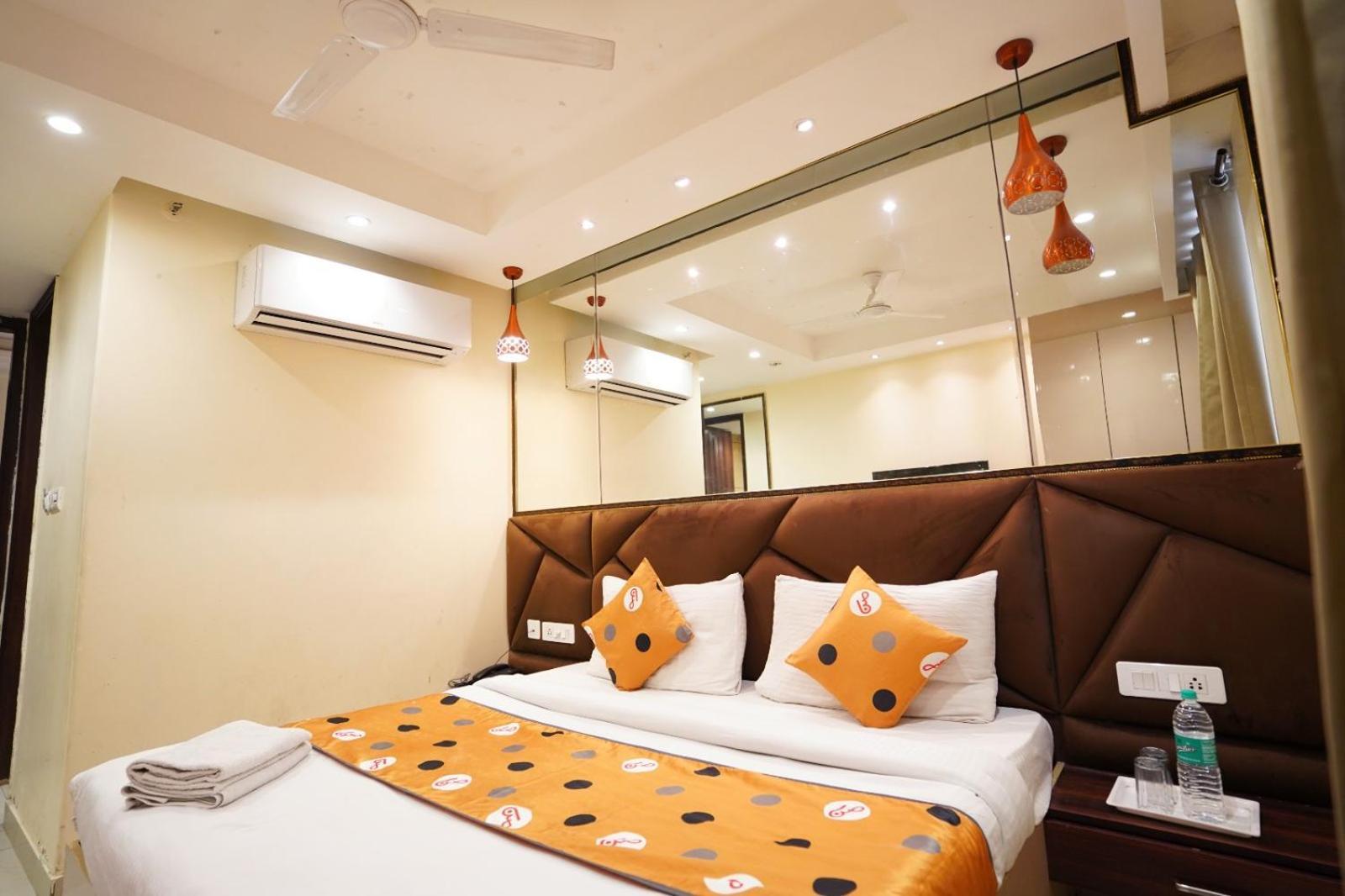 Hotel Leo Saffron - Pitampura Delhi Zewnętrze zdjęcie